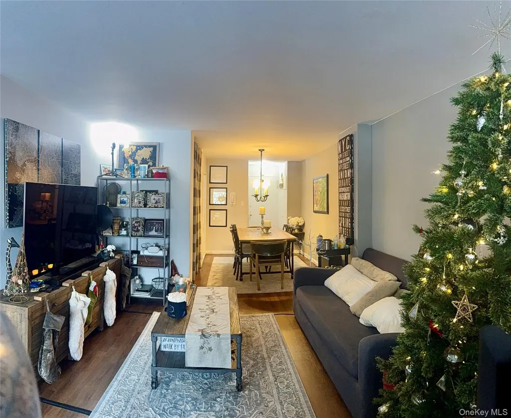 61-20 Grand Central Parkway Forest Hills NY 11375