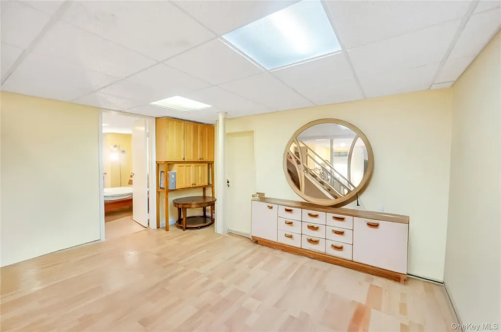 154 8th Street Bethpage NY 11714