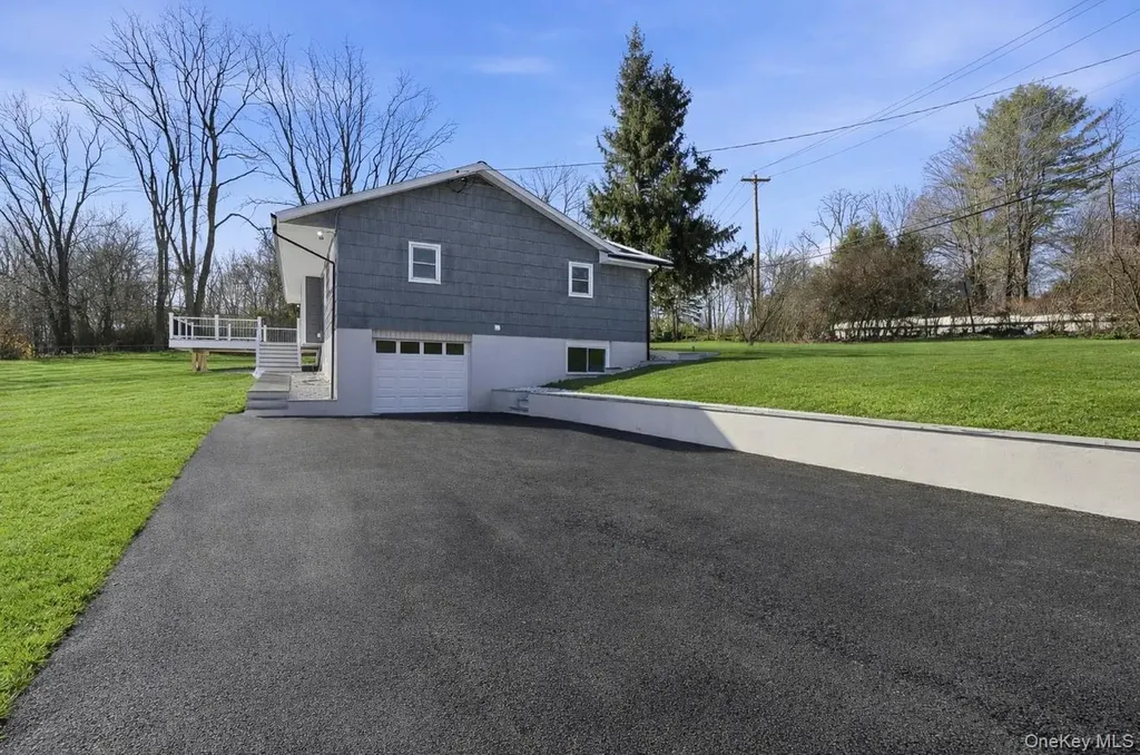 1 Cherry Lane Putnam Valley NY 10579