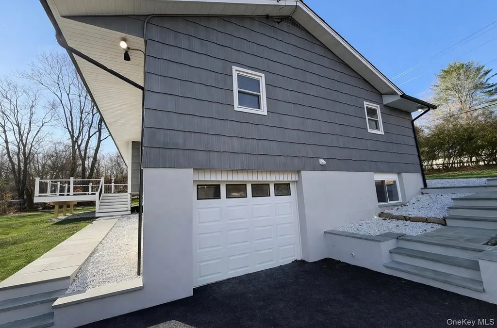 1 Cherry Lane Putnam Valley NY 10579