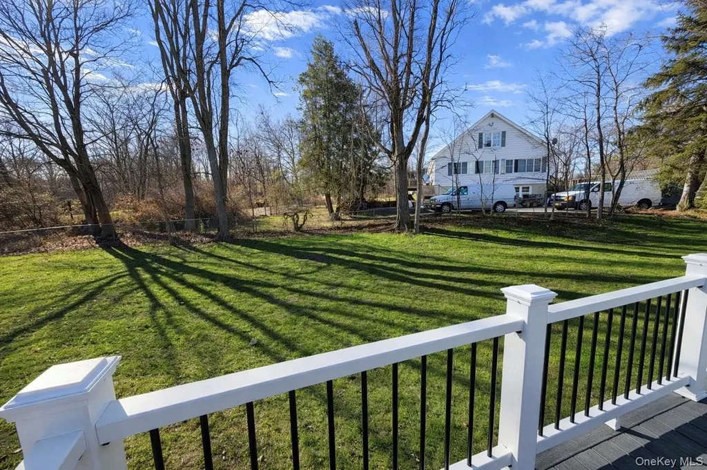 1 Cherry Lane Putnam Valley NY 10579