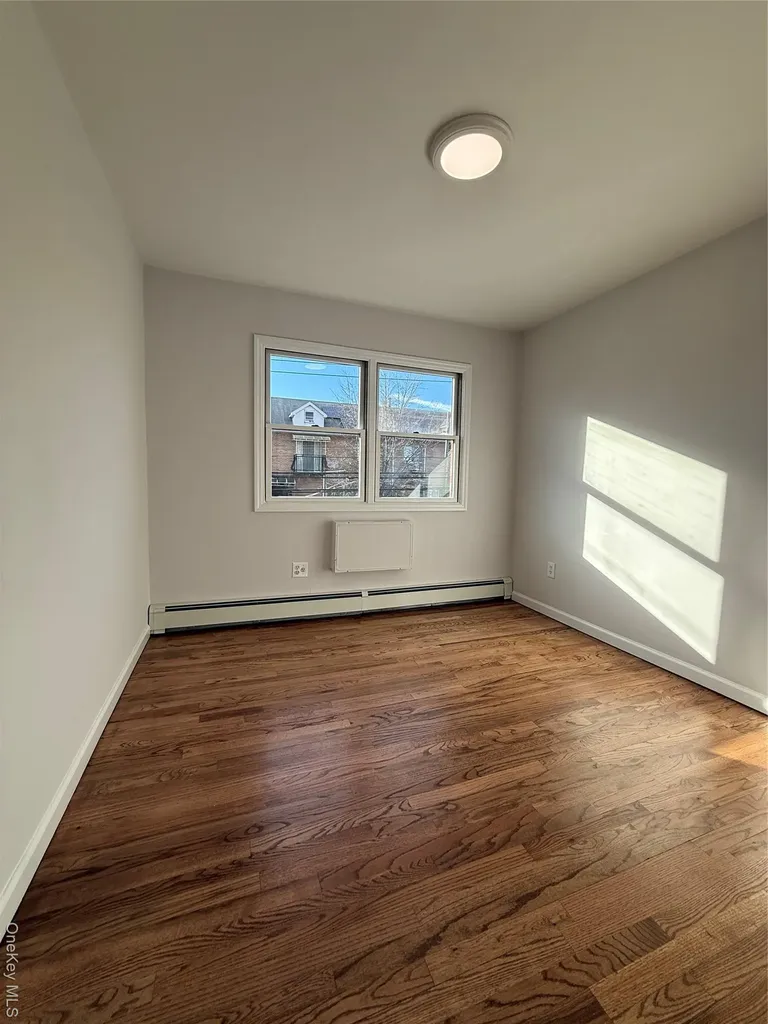 13009 58th Road Flushing NY 11355