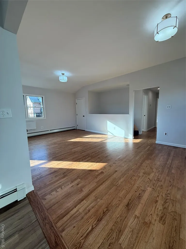 13009 58th Road Flushing NY 11355