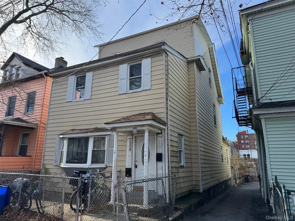 238 S 5th Avenue Mount Vernon NY 10550