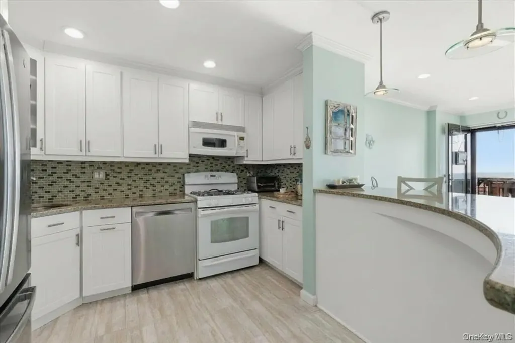 627 Oceanfront Long Beach NY 11561