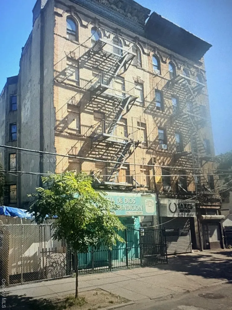 504 Brook Avenue Bronx NY 10455