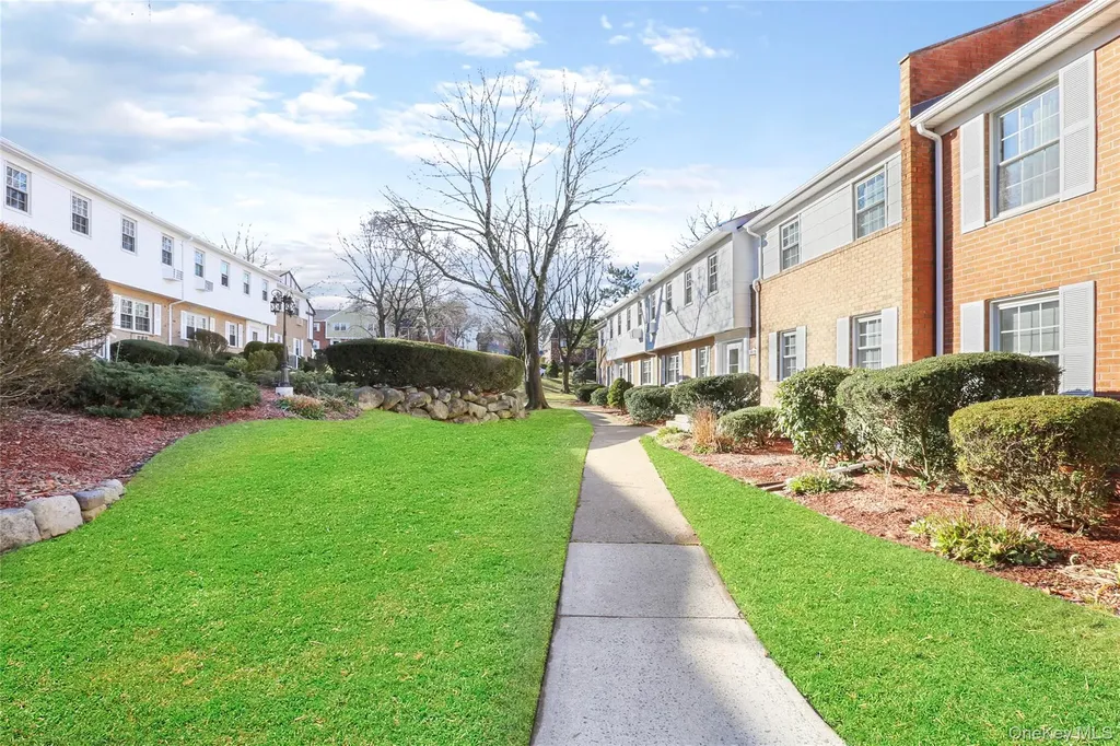 120 Parkside Suffern NY 10901