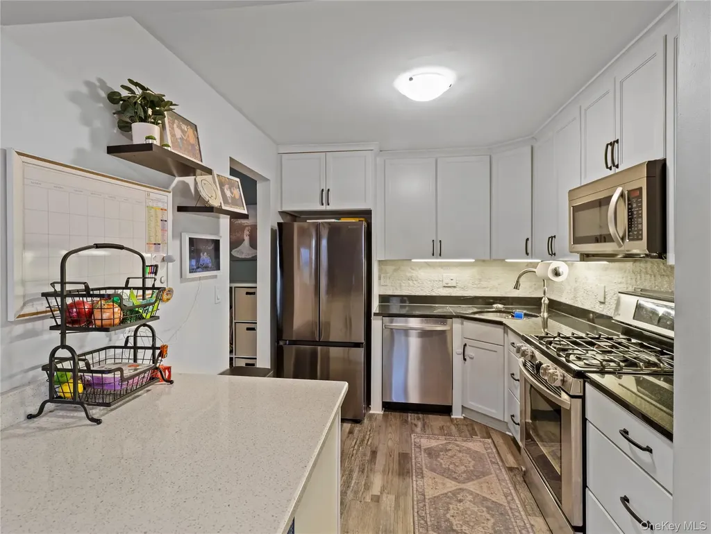 120 Parkside Suffern NY 10901