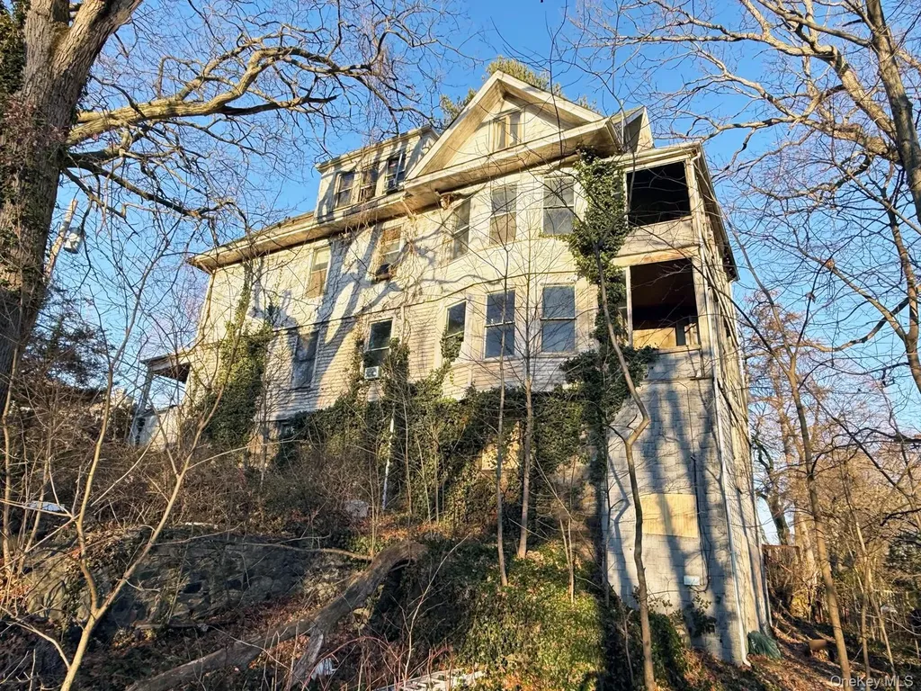 6 Aka 10 Rossmore Avenue Bronxville NY 10708