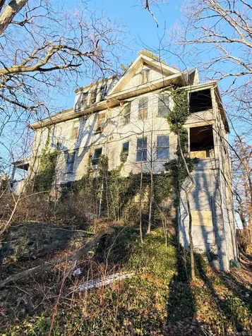 6 Aka 10 Rossmore Avenue Bronxville NY 10708