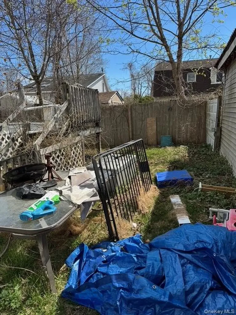 122 Manor Drive Brookhaven NY 11967
