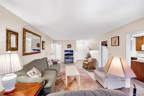 1523 Central Park Avenue Yonkers NY 10710