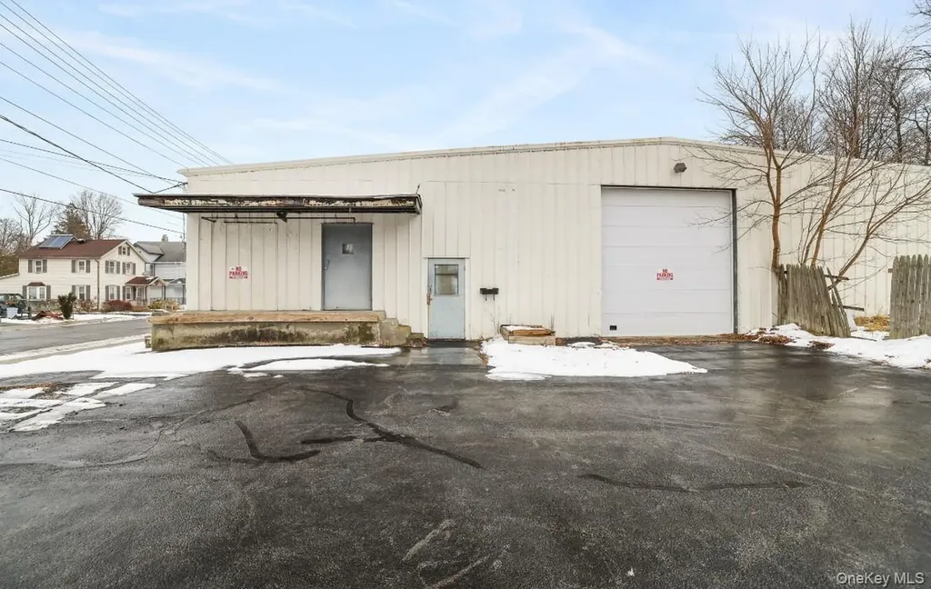 105 Sprague Avenue Middletown NY 10940