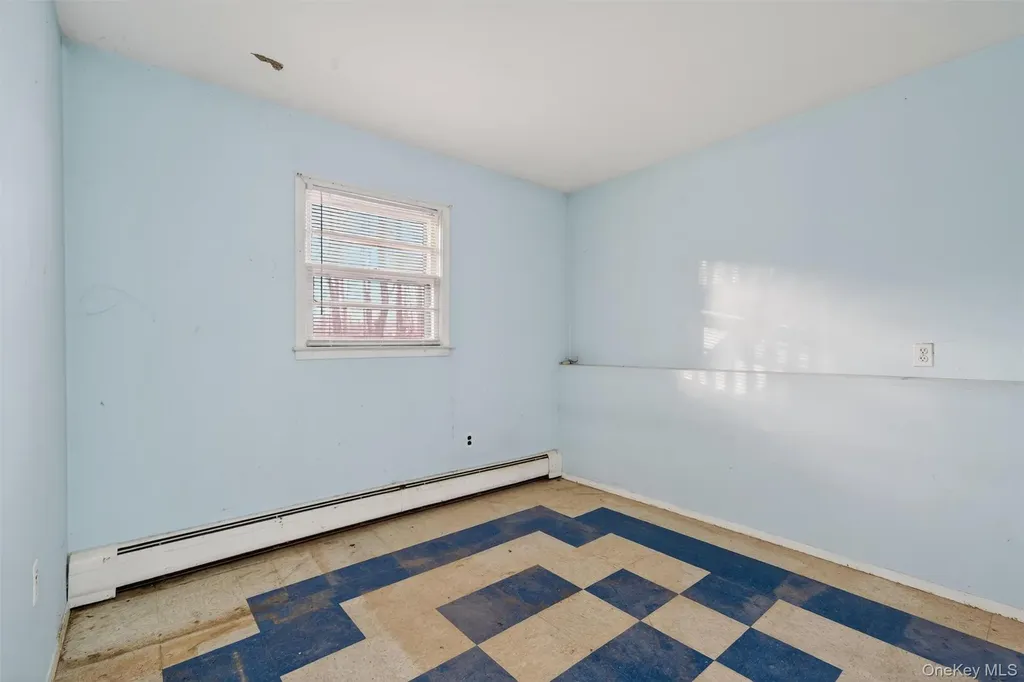 53 Mallory Road Spring Valley NY 10977