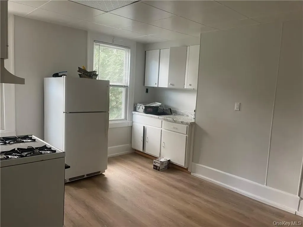 8 Mansion Street Poughkeepsie NY 12601
