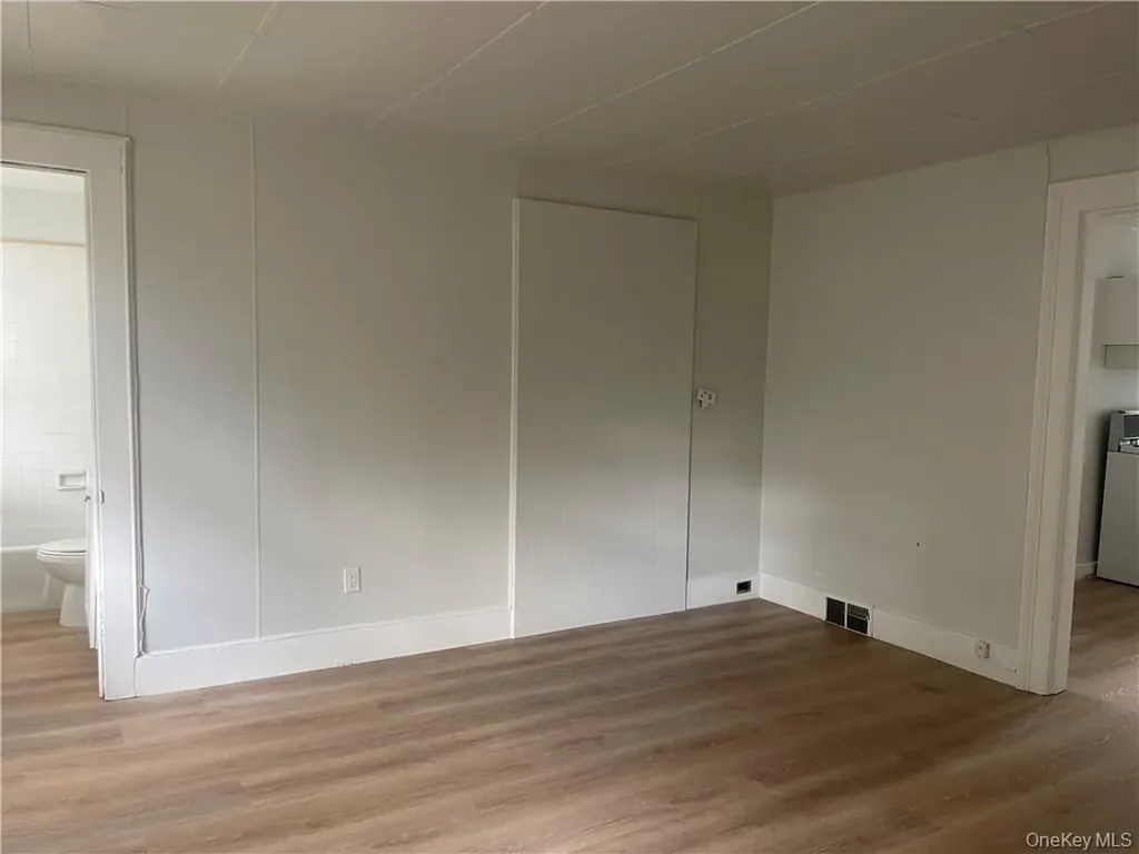 8 Mansion Street Poughkeepsie NY 12601