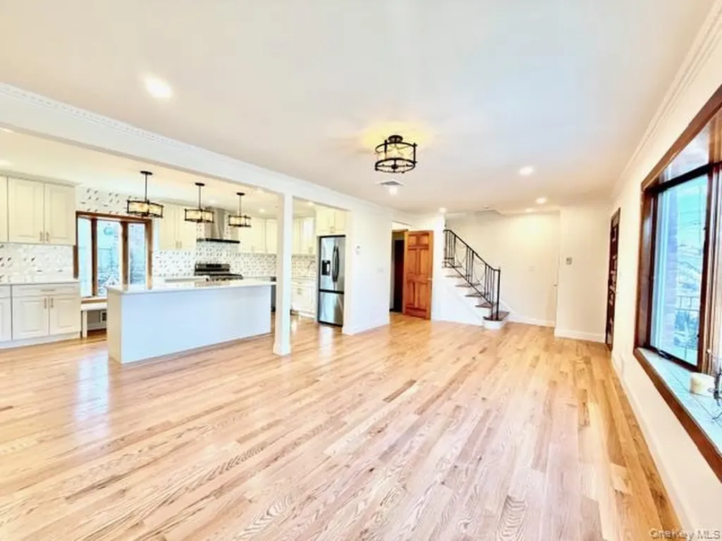 40-22 223rd Street Bayside NY 11361