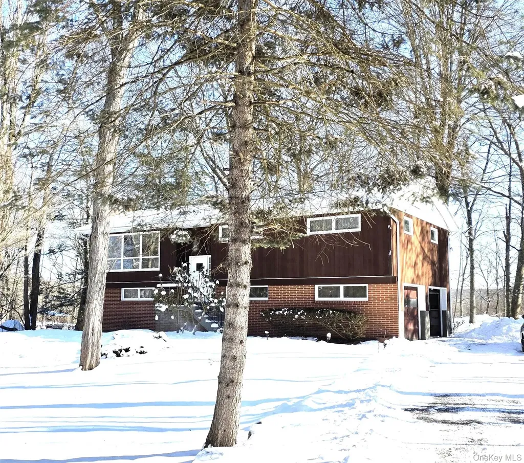 94 Whangtown Road Carmel NY 10512