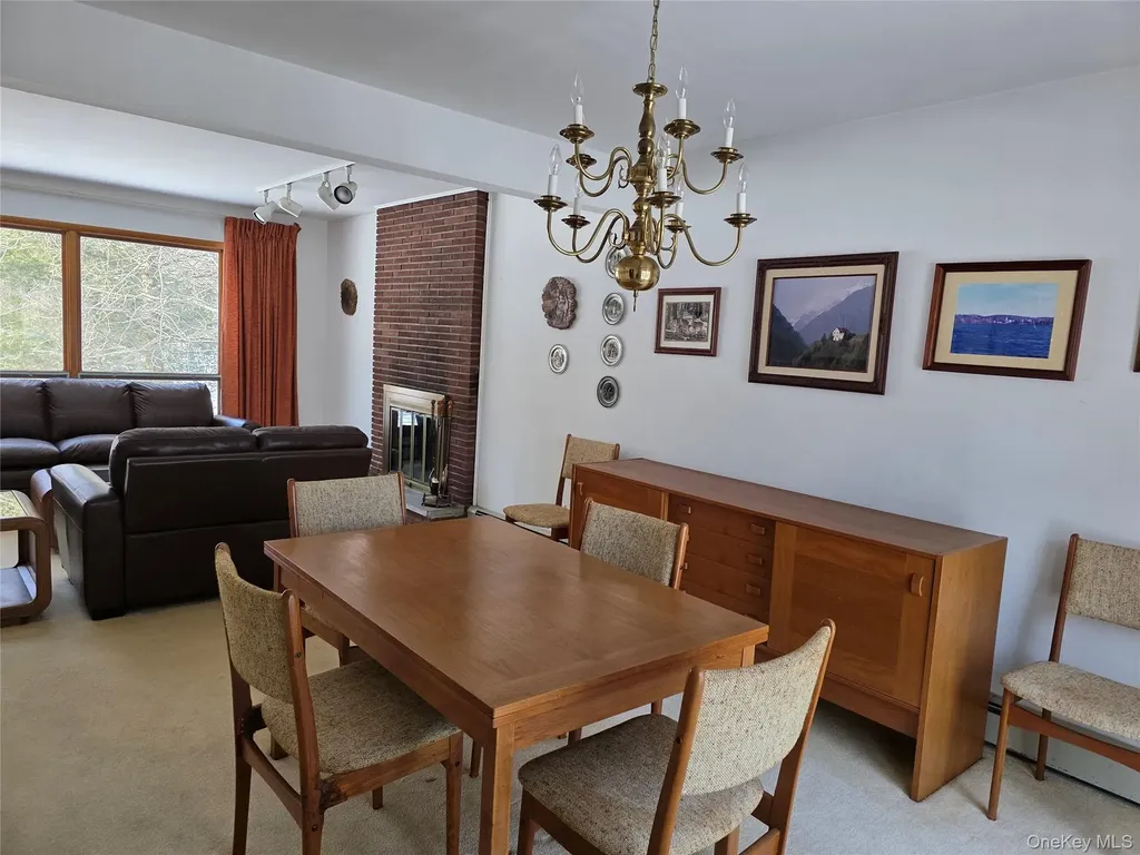 94 Whangtown Road Carmel NY 10512