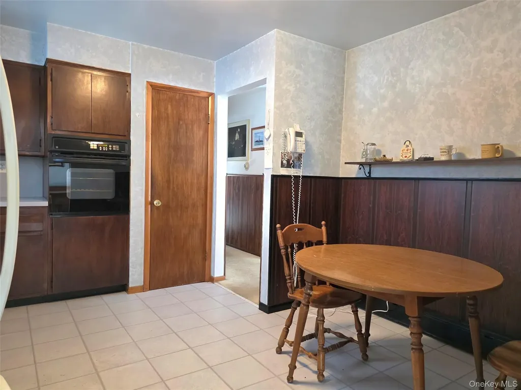 94 Whangtown Road Carmel NY 10512