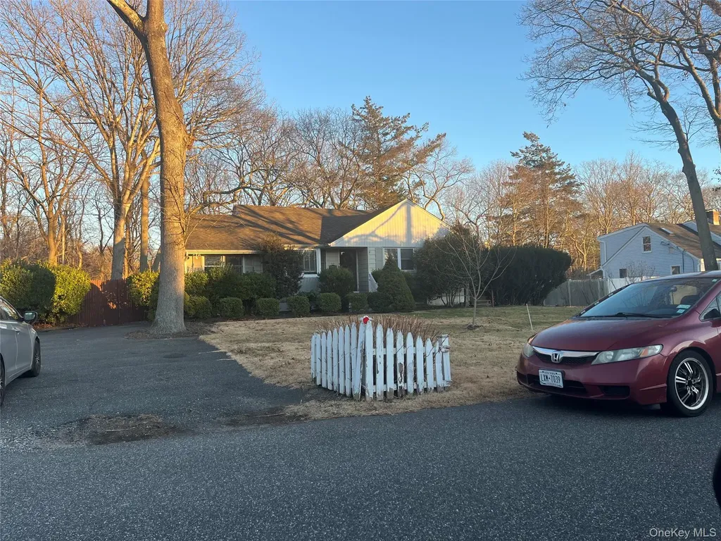 64 Eatondale Avenue Blue Point NY 11715