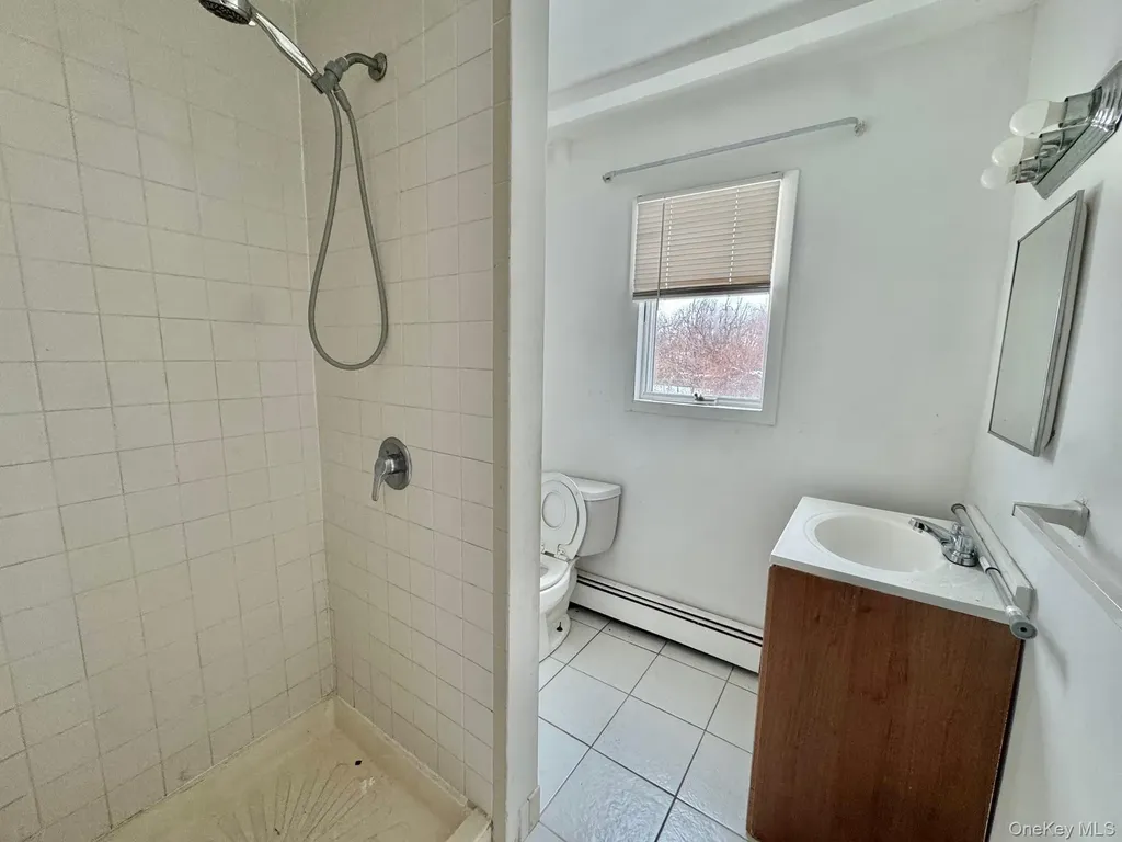 622 Broadway Amityville NY 11701