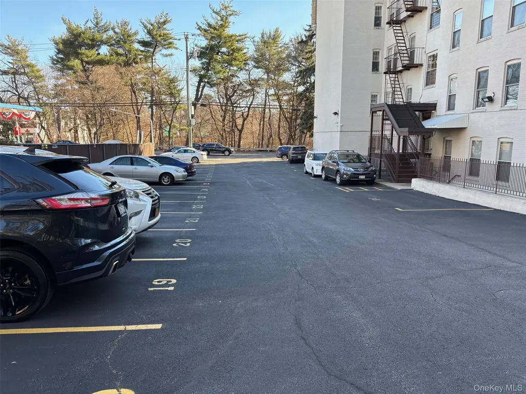85 Bronx River Road Yonkers NY 10704