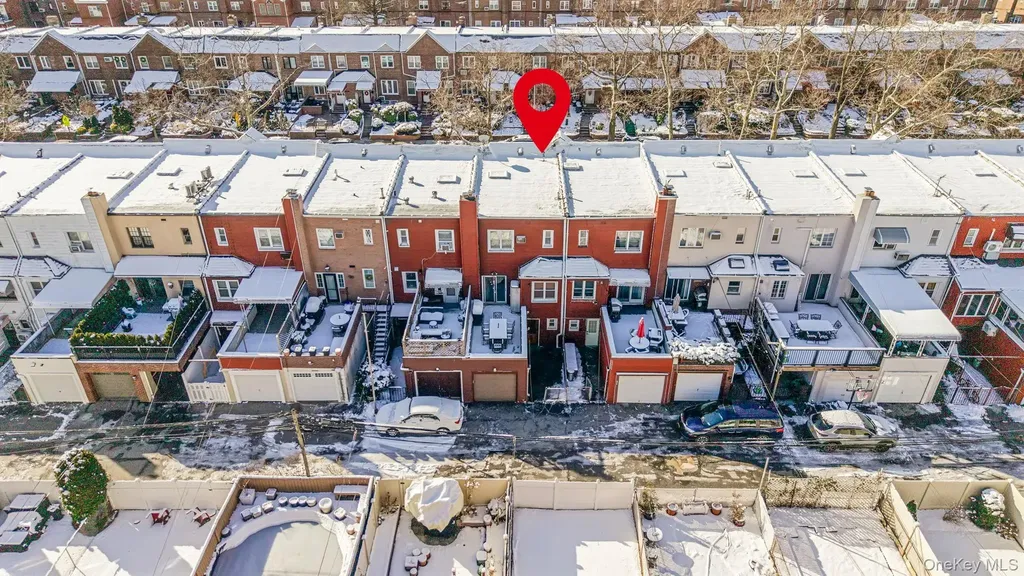 6051 71st Street Maspeth NY 11378