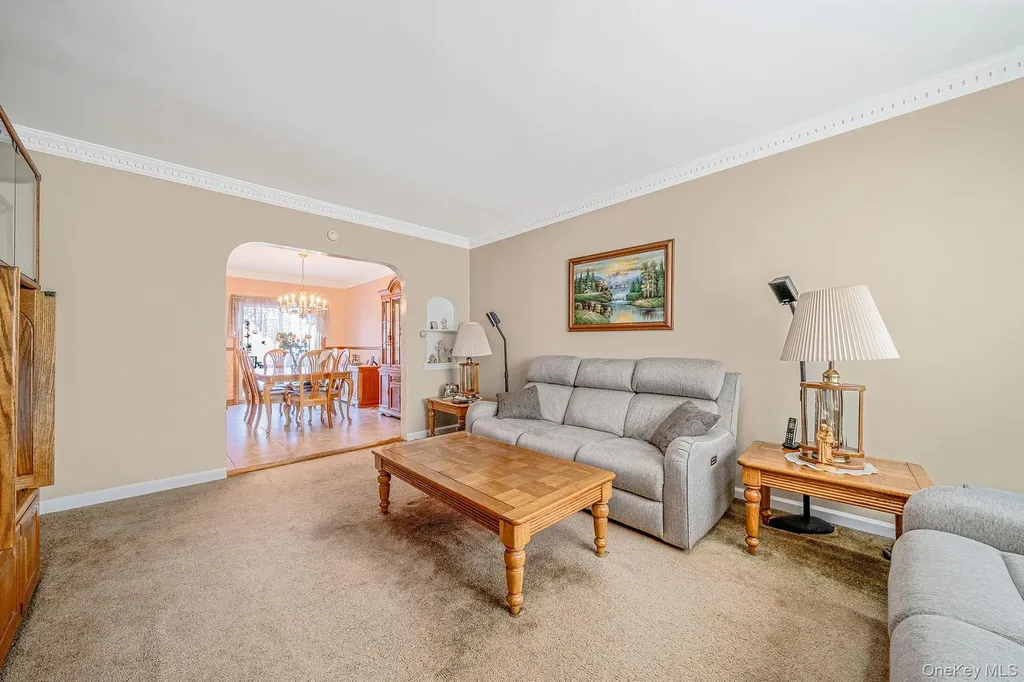 6051 71st Street Maspeth NY 11378