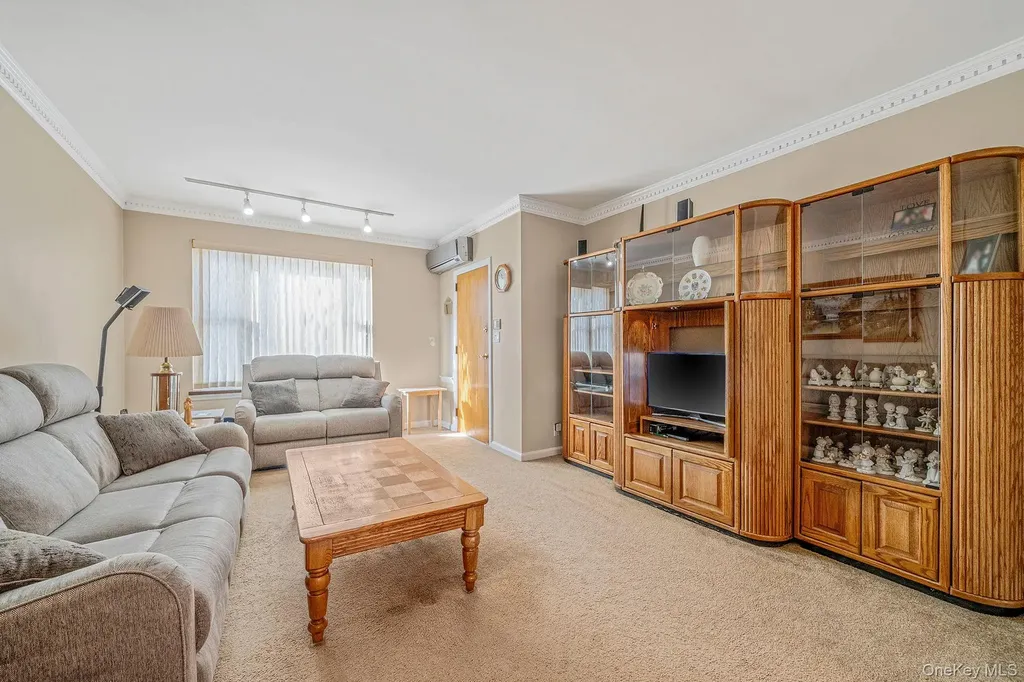 6051 71st Street Maspeth NY 11378