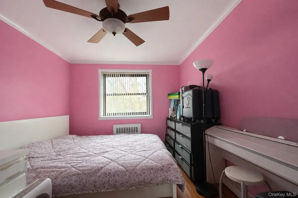 6 West Mill Drive Great Neck NY 11021