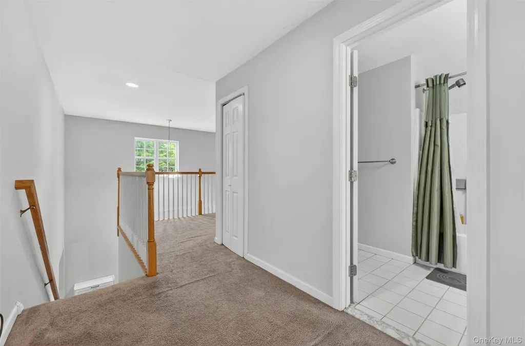 5 Red Tail Court Pawling NY 12564