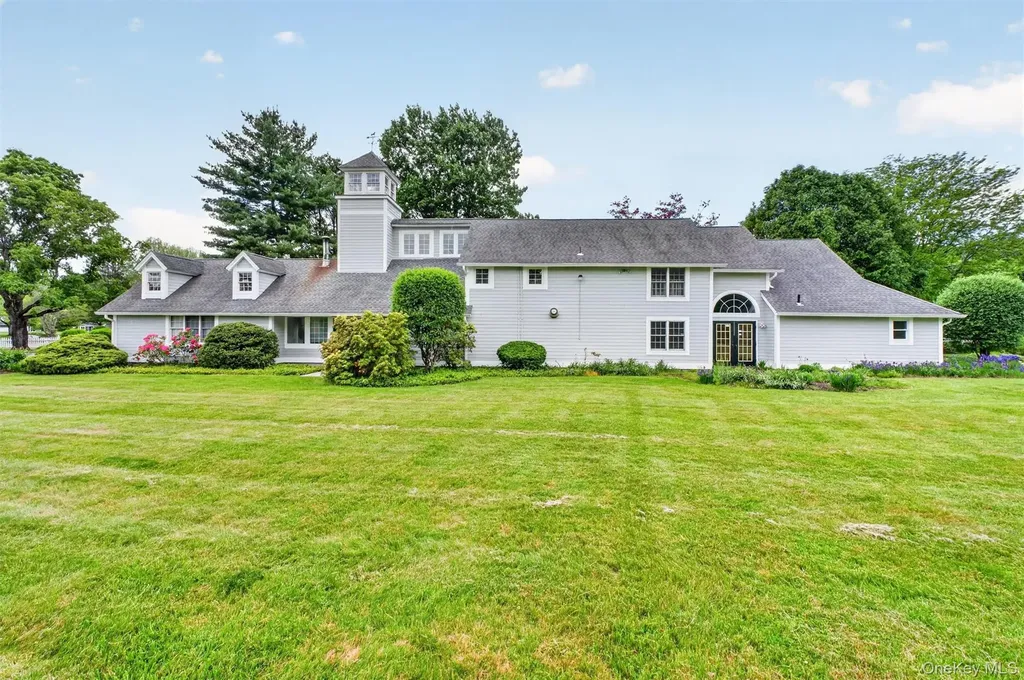 5 Red Tail Court Pawling NY 12564