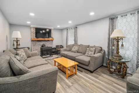 3041 Lakeshore Drive Lake George NY 12845