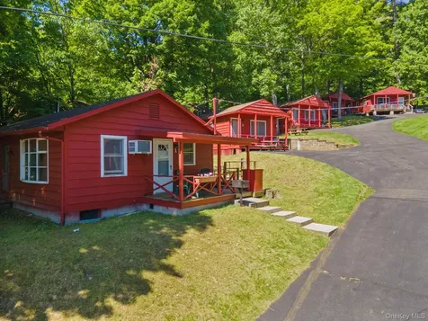 3041 Lakeshore Drive Lake George NY 12845