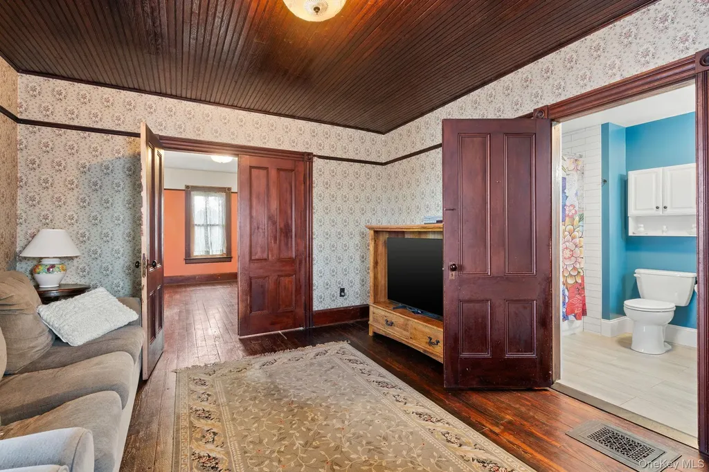 63 Blumel Road Middletown NY 10941
