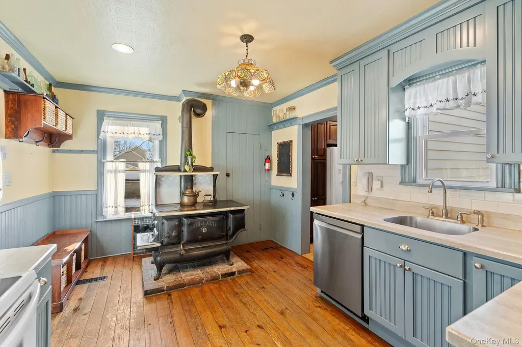 63 Blumel Road Middletown NY 10941
