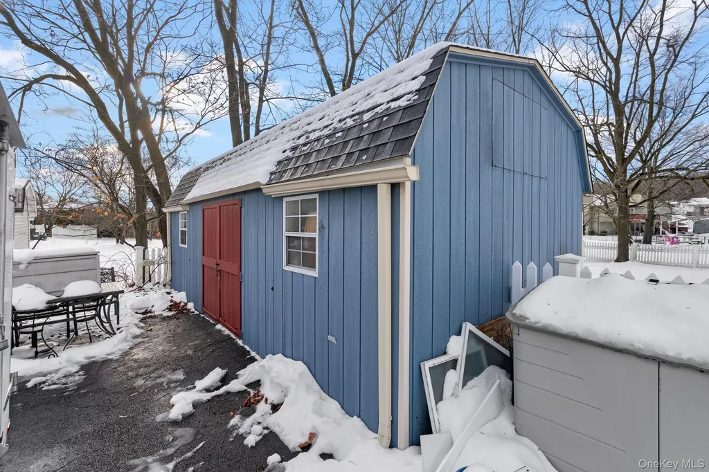 63 Blumel Road Middletown NY 10941