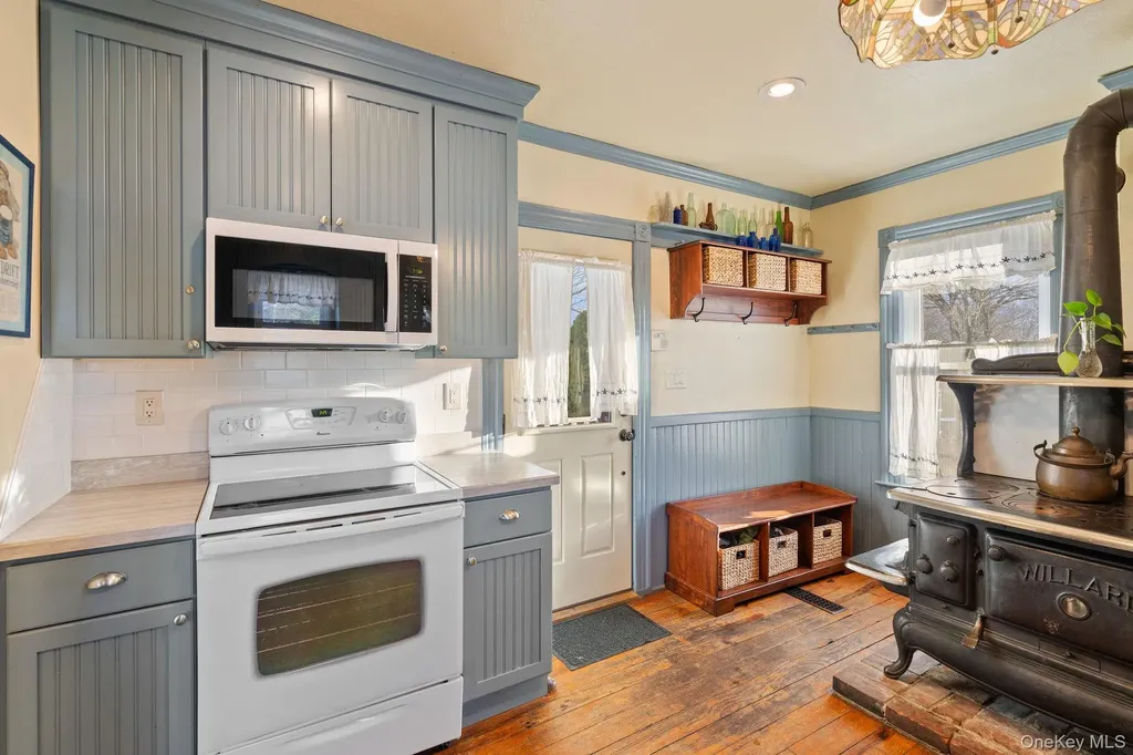 63 Blumel Road Middletown NY 10941