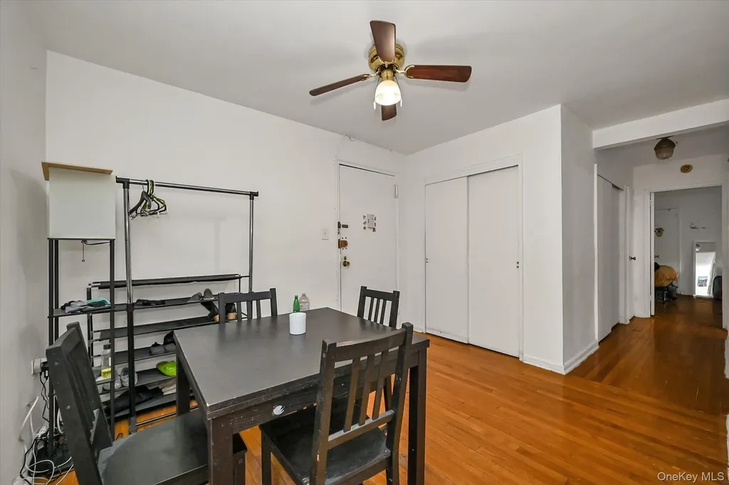 99-30 59ave Corona NY 11368