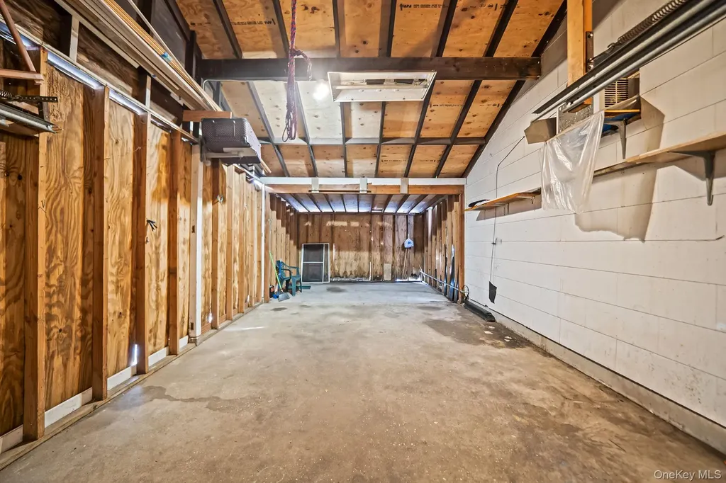 741 Hamilton Avenue Westhampton Beach NY 11978