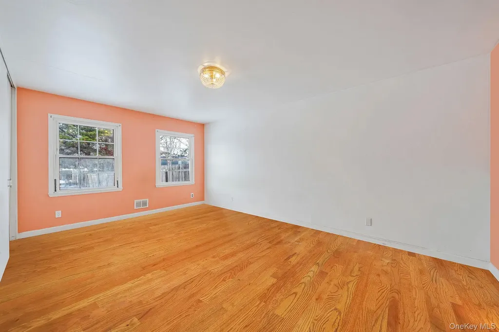 741 Hamilton Avenue Westhampton Beach NY 11978