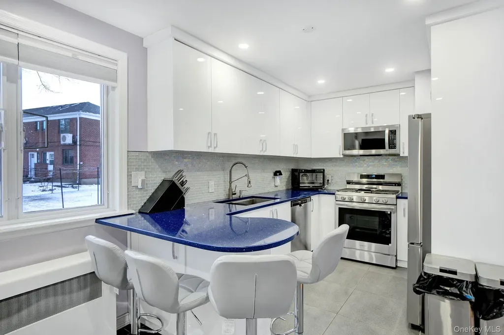 219-06 67 Avenue Bayside NY 11364