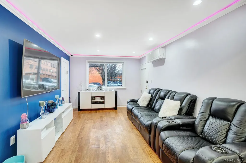 219-06 67 Avenue Bayside NY 11364