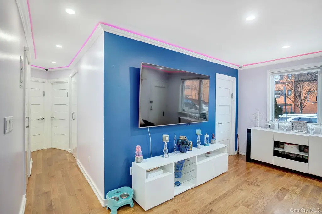 219-06 67 Avenue Bayside NY 11364