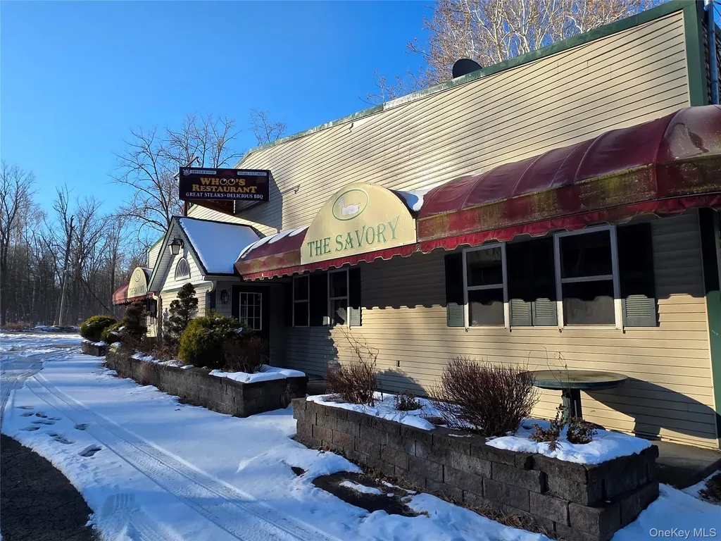 923 State Route 32 Highland Mills NY 10930