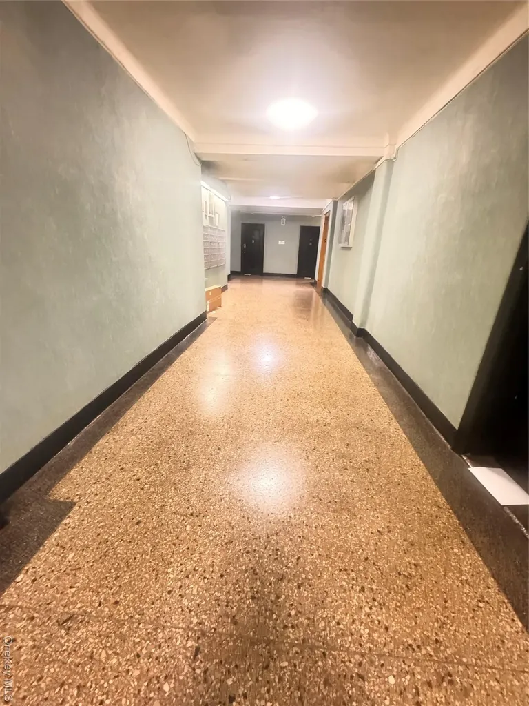 141-25 Northern Boulevard Flushing NY 11354