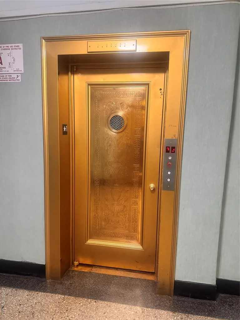 141-25 Northern Boulevard Flushing NY 11354