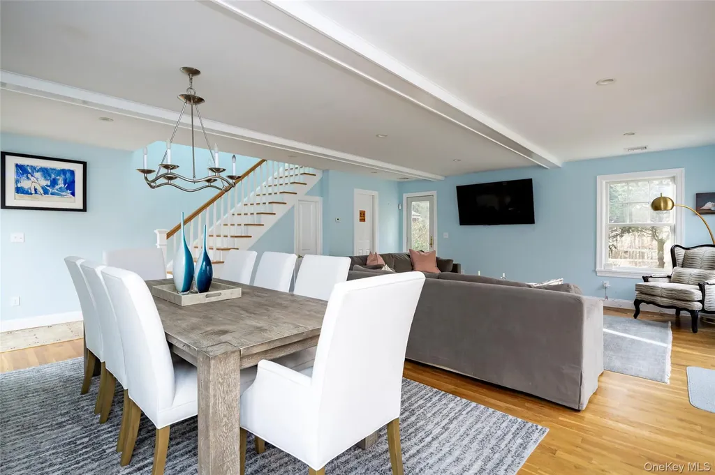 10 Deer Path East Hampton NY 11937