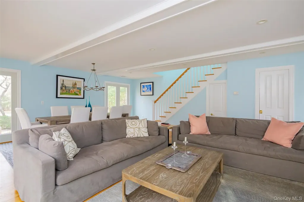 10 Deer Path East Hampton NY 11937